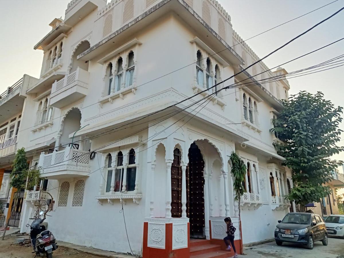 Готель Hindupura Residency Савай-Мадгопур Екстер'єр фото